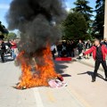 U centru Tirane izbili sukobi između demonstranata i policije