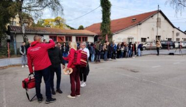 U školama u Kraljevu održana edukativna vežba u slučaju zemljotresa
