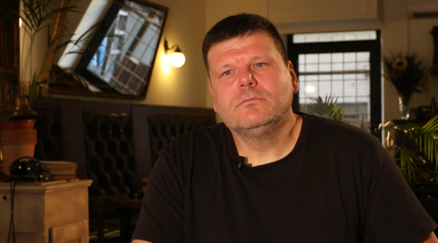 UKAZAO NA NEHUMANE USLOVE U DOMU ZA DECU, PA OSTAO BEZ POSLA: Potresna priča defektologa koji je odbio da ćuti!