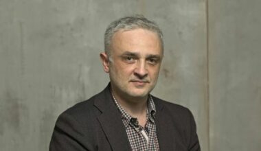 UREDNIK NOVE ZA SERBIAN TIMES: „Voziću dostavu i raditi u bravarskoj radionici, ali svoju decu i savest neću izdati!“