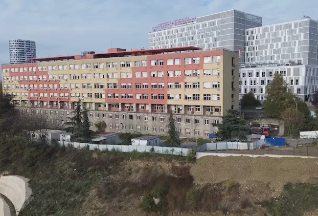 Univerzitetski klinički centar Srbije potvrdio da je otpao deo plafona u GAK Višegradska