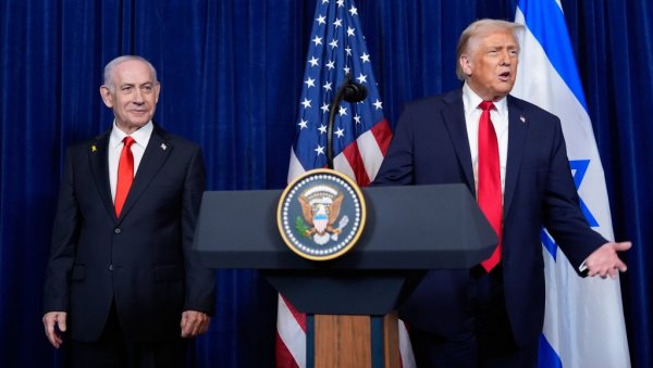 ТРАМП ПРЕСЕКАО ПРЕД ИЗБОРЕ У ИЗРАЕЛУ: Нетанјахуу стигла подршка из Беле куће ТРАМП ПРЕСЕКАО ПРЕД ИЗБОРЕ У ИЗРАЕЛУ: Нетанјахуу стигла подршка из Беле куће