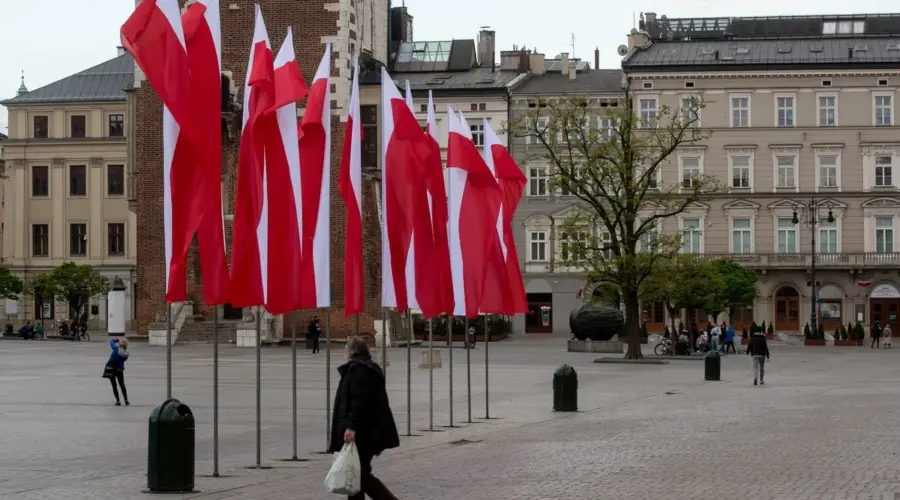 VIDEO Haos u Ustavnom sudu Poljske, predsednik Navrocki se hitno vraća u Varšavu