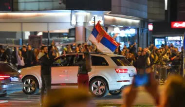 Videli smo sve, ali je poruka bivšeg kapitena Srbije apsolutni hit pobede Studentske liste – slika govori više od hiljadu reči FOTO