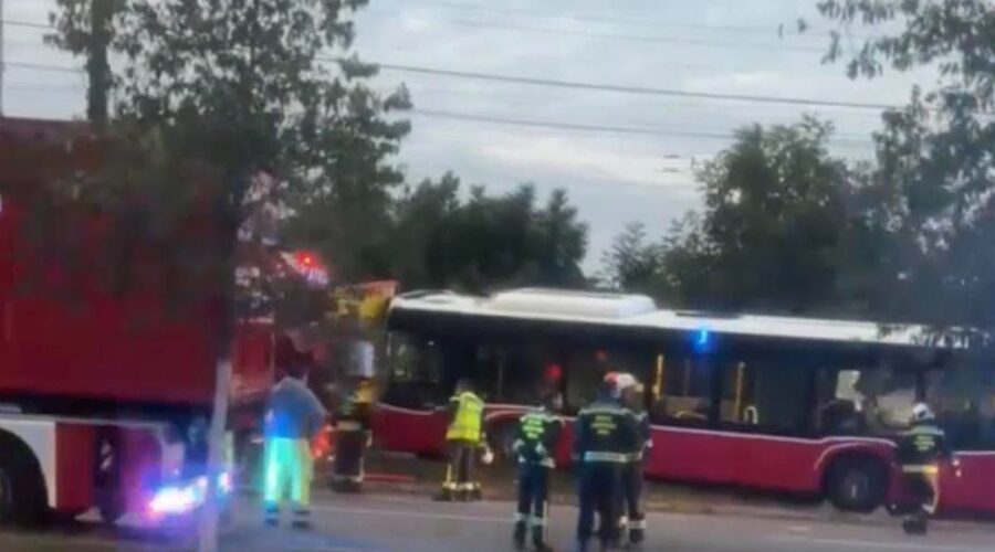 Vozač autobusa u Beču pod dejstvom droge: Dvoje povređeno | Srpska dijaspora