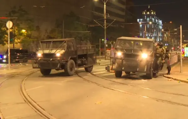 Vozila Žandarmerije za razbijanje demonstracija viđena u centru Beograda | Srpska dijaspora