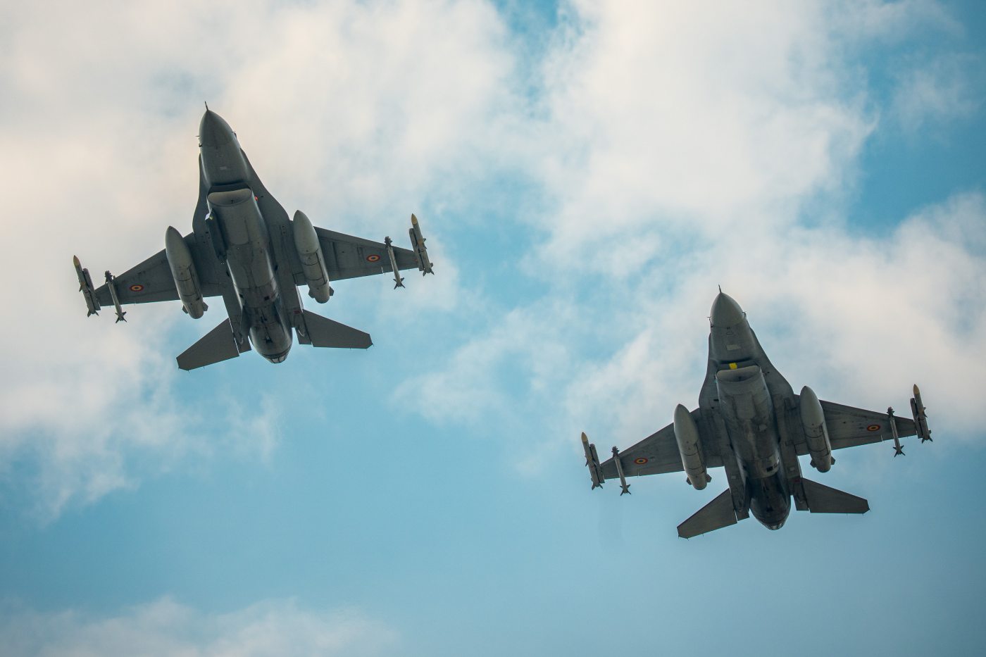 vraca-se-stari-dobri-f-16:-vojna-analiza-aleksandra-radica-u-novom-nedeljniku vraca-se-stari-dobri-f-16:-vojna-analiza-aleksandra-radica-u-novom-nedeljniku