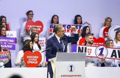 Vučić u Nišu: Ulagaćemo u zdravstvo, turizam, poljoprivredu i infrastrukturu