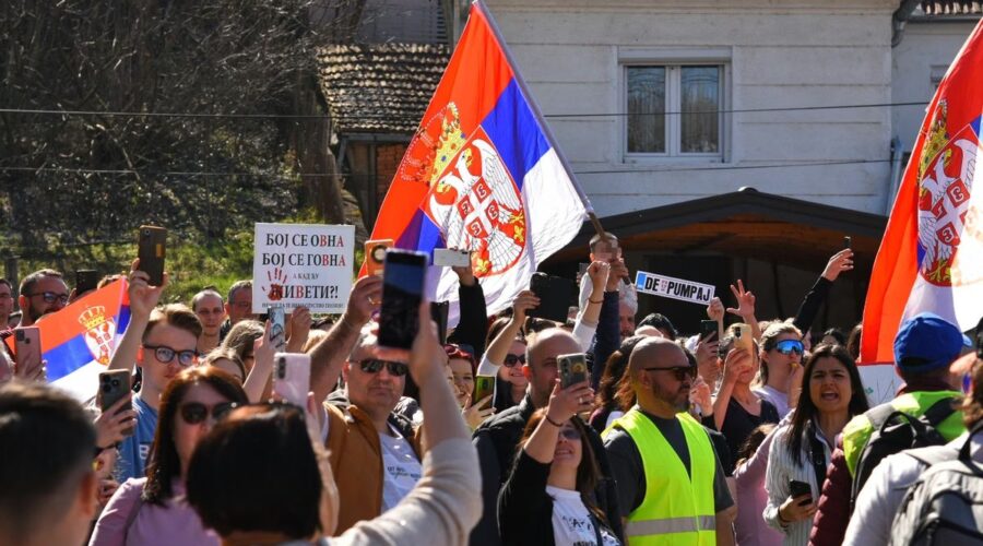 ZABRANJEN SKUP PODRŠKE STUDENTIMA U BANJALUCI: MUP Republike Srpske procenio da okupljanje nosi „bezbedonosne rizike“!