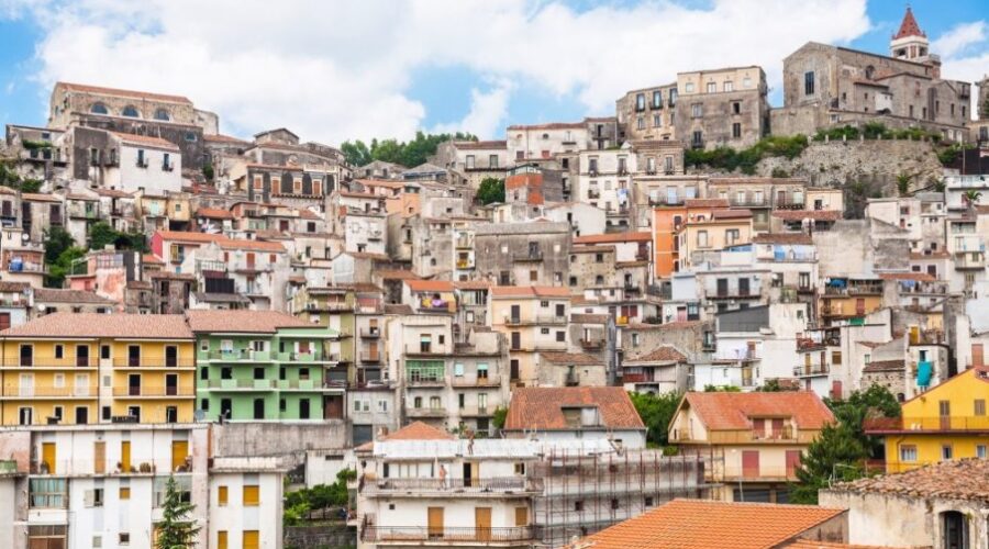 ZEMLjOTRES TRESE ITALIJU: Najjači 5.5 po Rihteru pogodio Siciliju (VIDEO)