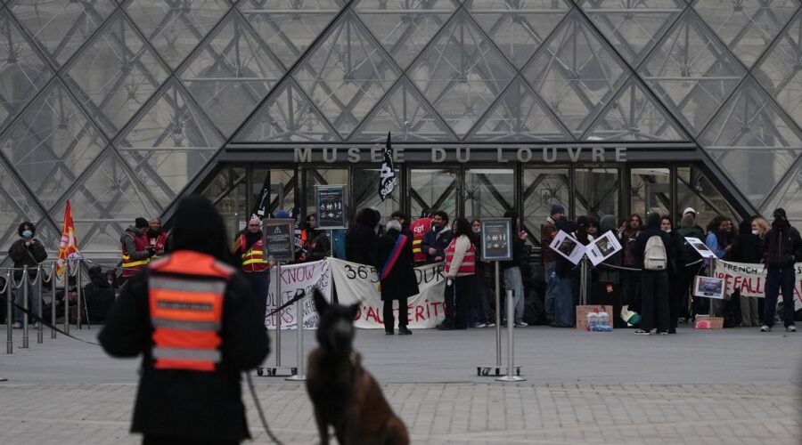 Zatvaraju se najpoznatiji pariški muzeji. Francuska pojačava bezbednosne mere uoči novih protesta.