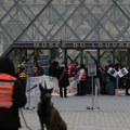 Zatvaraju se najpoznatiji pariški muzeji. Francuska pojačava bezbednosne mere uoči novih protesta.