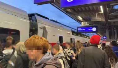Železnički kolaps u Austriji: Dva vagona iskočila iz šina, hiljade putnika blokirano | Srpska dijaspora