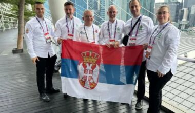 „MOJ KOREN JE NA DRINI, A KROŠNJA POD TROPSKIM SUNCEM“: Srpski kuvar iz Loznice postao šef restorana u Singapuru, goste dočekuje uz pogaču i so! (FOTO)