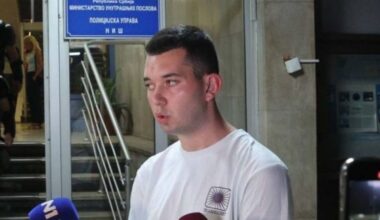 „NIKOGA NISAM UDARIO“: Student iz Niša pušten da se brani sa slobode, veštaci utvrdili da aktivistkinja SNS nema nikakve povrede! (VIDEO)