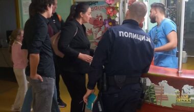 „PRETILI SU MU DA ĆE GA UBITI“: Niški glumac tvrdi da su mu naprednjaci pretukli maloletnog sina! (FOTO, VIDEO)