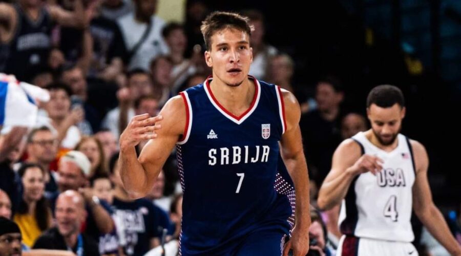 „ŠTO NE MOŽE NIKO, MOŽE TRI“: Bogdan Bogdanović obukao dres sa natpisom „Sloboda“ i poslao poruku posle pobede studenata! (FOTO)