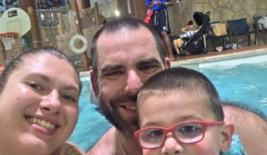 „TREBALO JE DA IMAM SREĆNU PORODICU“: Majka u hotelskoj sobi u Pensilvaniji ubila sina (3) i supruga, pa pokušala da sebi oduzme život! (VIDEO)